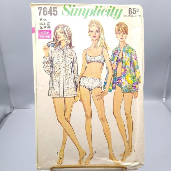 Vintage Sewing PATTERN Simplicity 7645, Misses 1968 Two Piece Bathing Suit and S - Picture 1 of 2